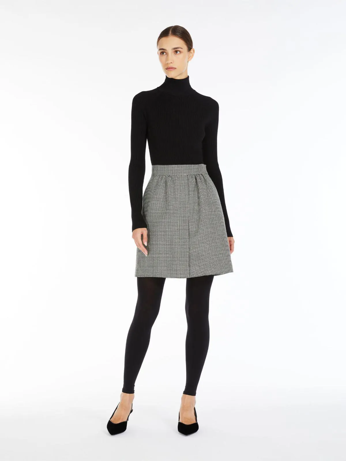 Pencil skirt in patterned wool