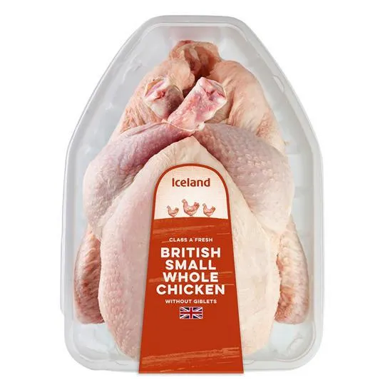 Iceland Class A Fresh British Small Whole Chicken without Giblets 1.1kg