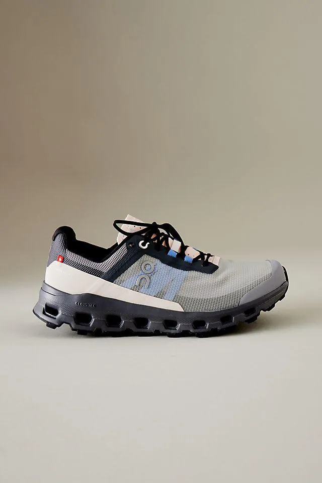 On Cloudvista Trail Running Trainers