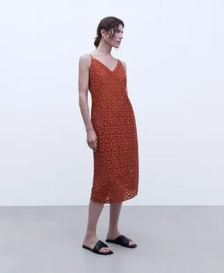 Linen and cotton V-neckline dress