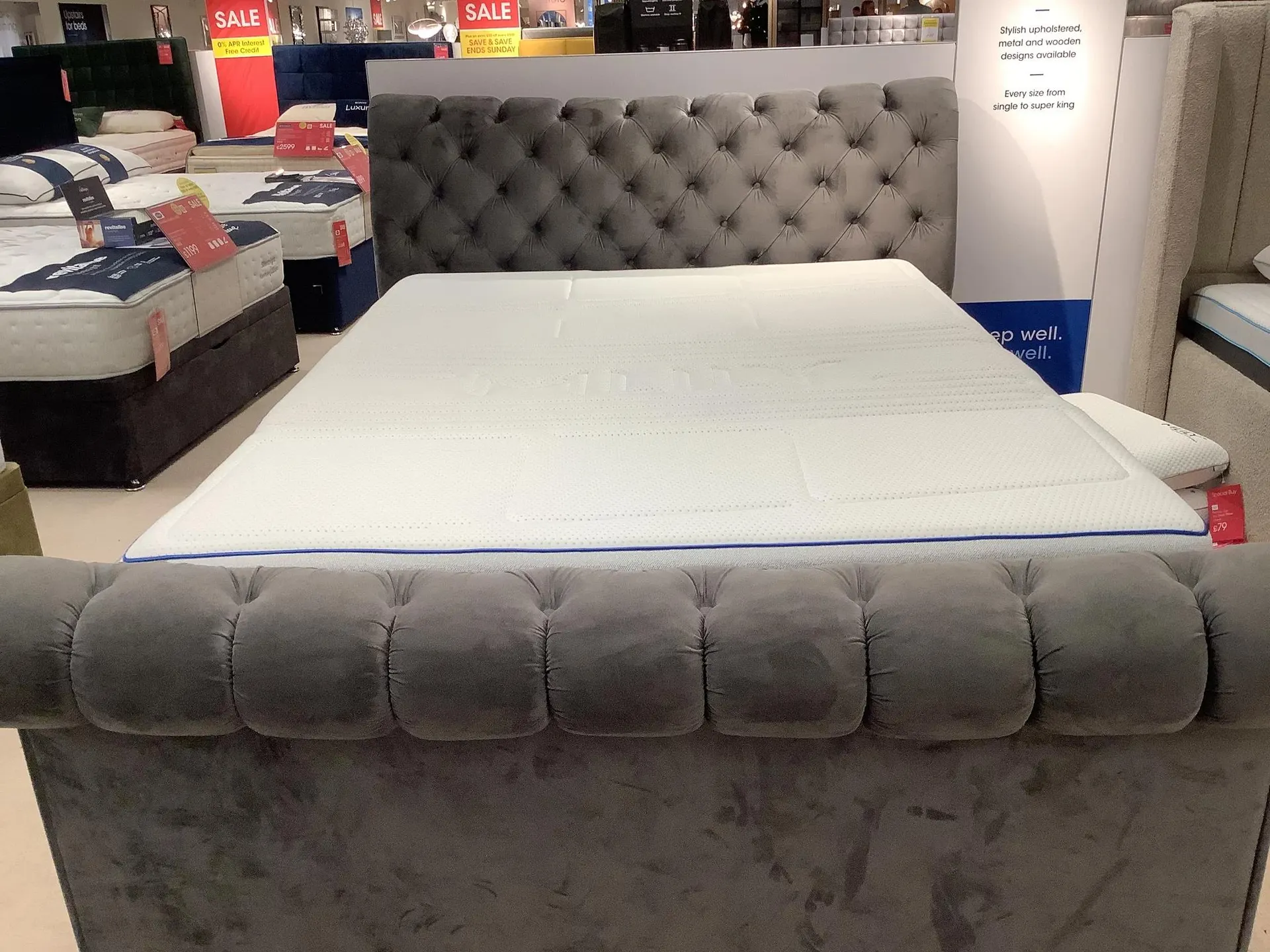 Aurora Kingsize side lift Ottoman