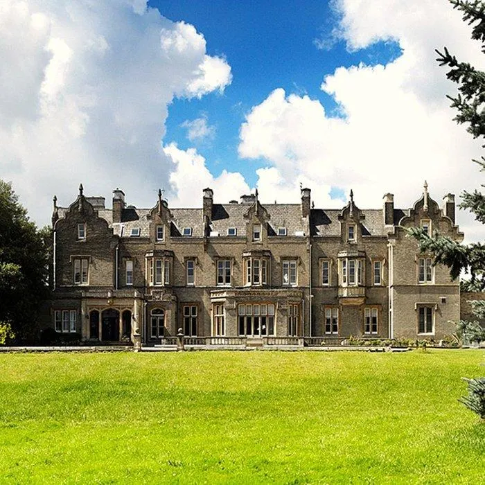 One Night Country Escape with Dinner for Two