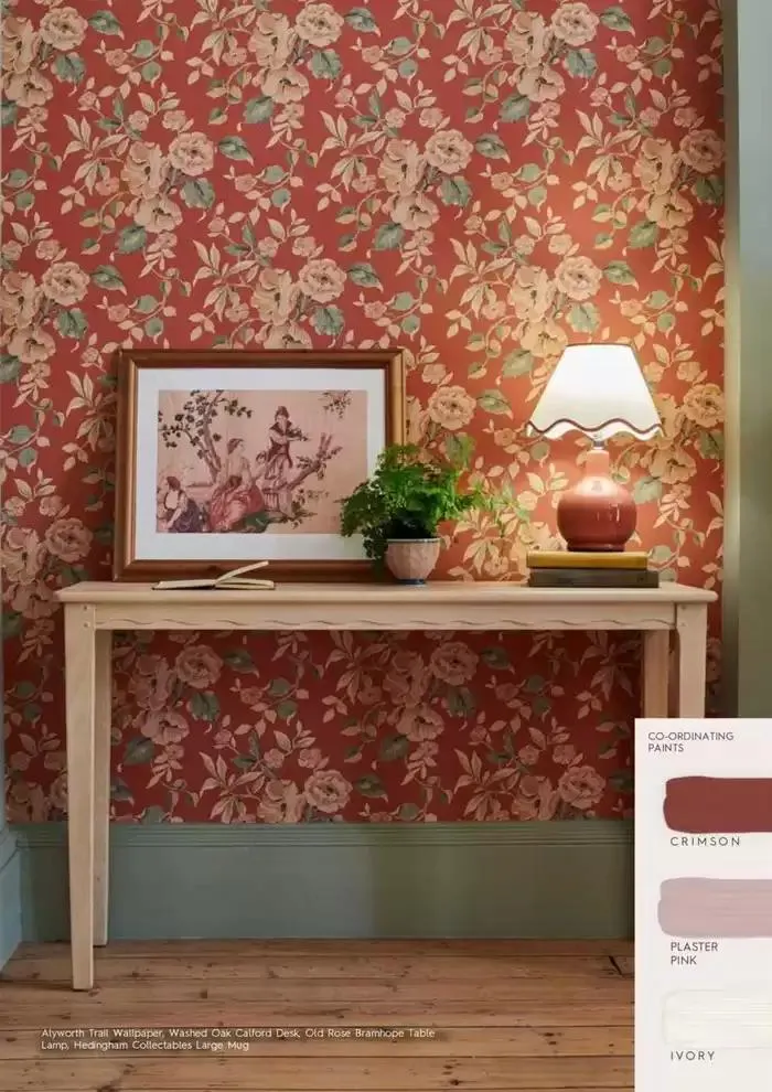 Autumn /Winter 2024 from 26 November to 20 March 2025 - Catalogue Page 27