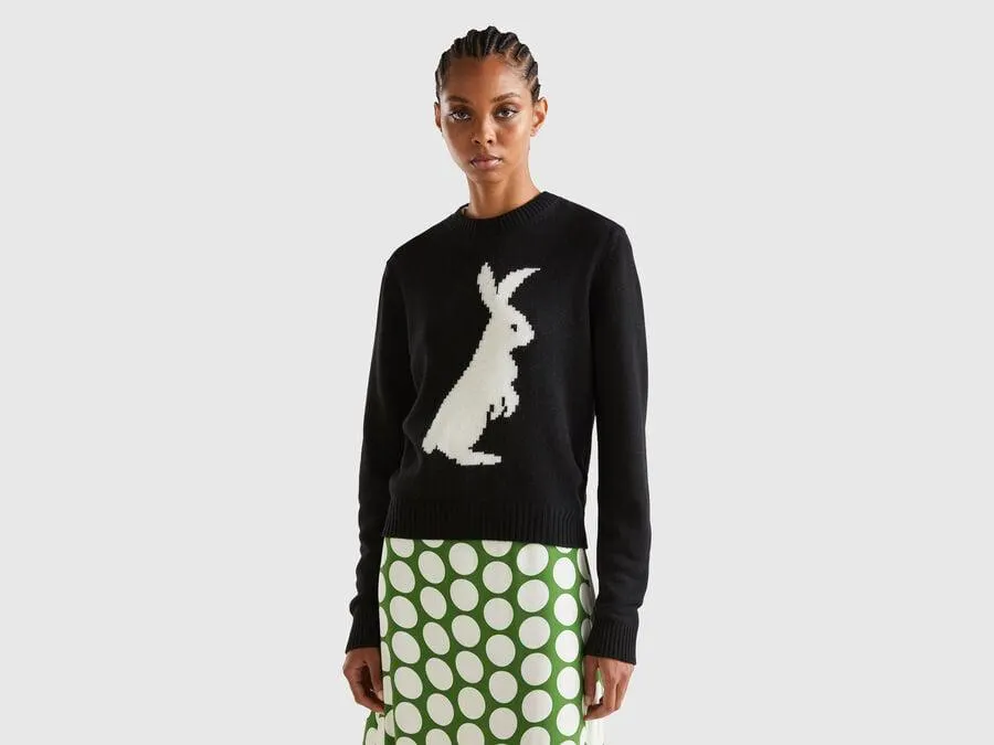 Sweater with bunny inlay