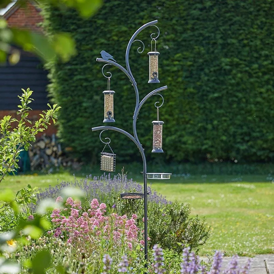 Wild wings complete feeding station