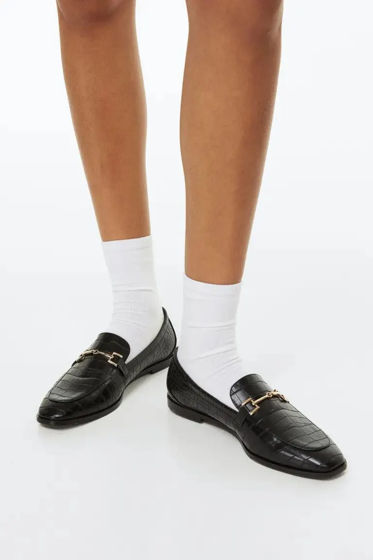 Chain-detail loafers