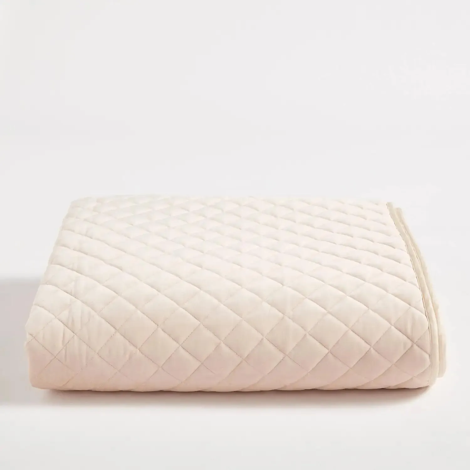 ïn home Diamond Quilted Velvet Throw - Champagne