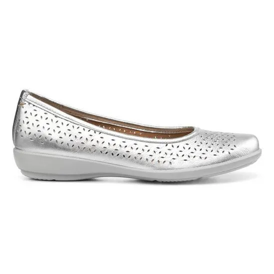 Wide Fit 'Livvy II' Ballet Pumps