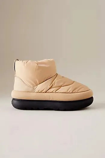 UGG Classic Maxi Mini Platform Boots