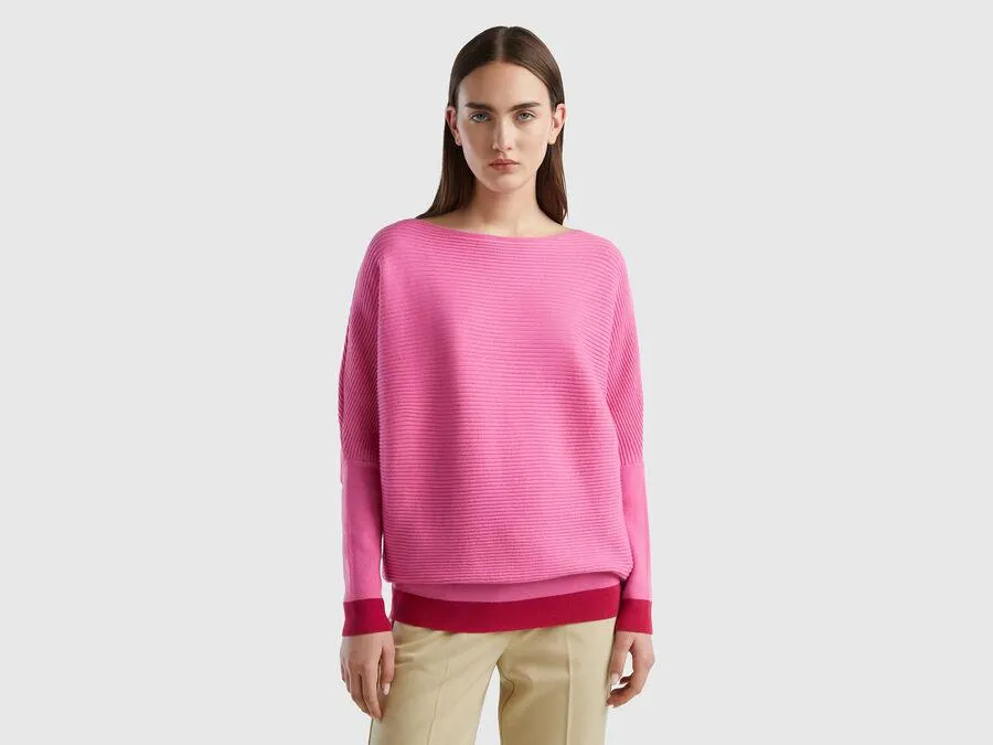 Boat neck sweater