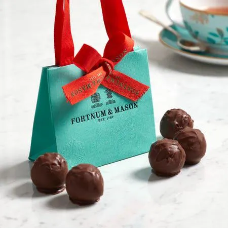 Fortnum & Mason Mini Shopper with Chocolate Truffles, 65g