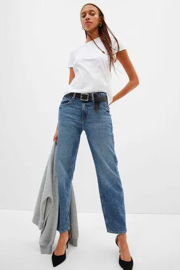 Mid Rise '90s Loose Fit Jeans
