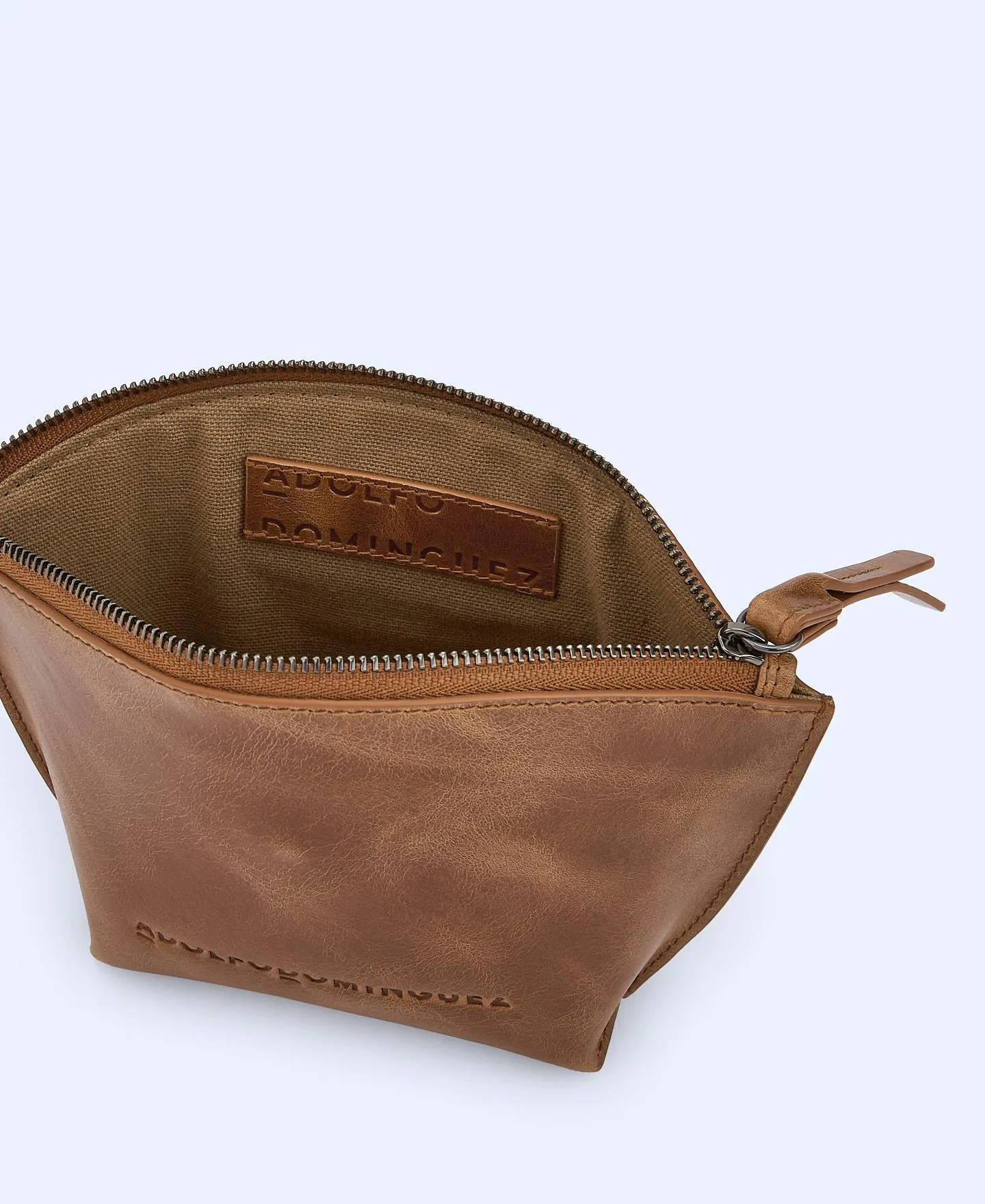 Responsible leather vanity case