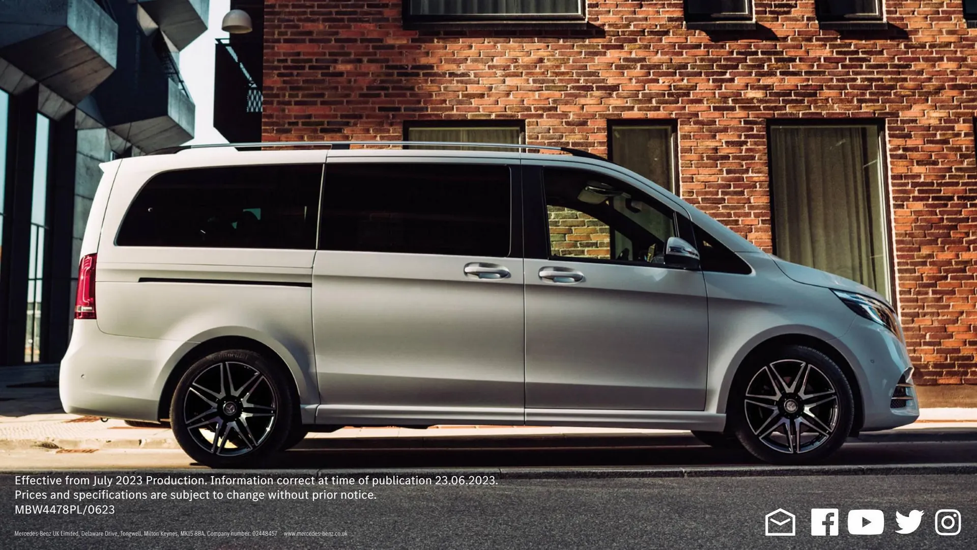 Mercedes-Benz leaflet from 15 July to 15 July 2024 - Catalogue Page 32