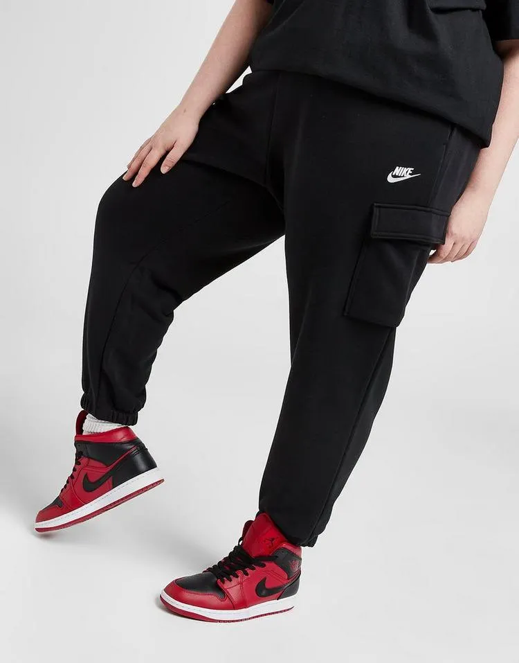 Nike Plus Size Essential Fleece Cargo Joggers