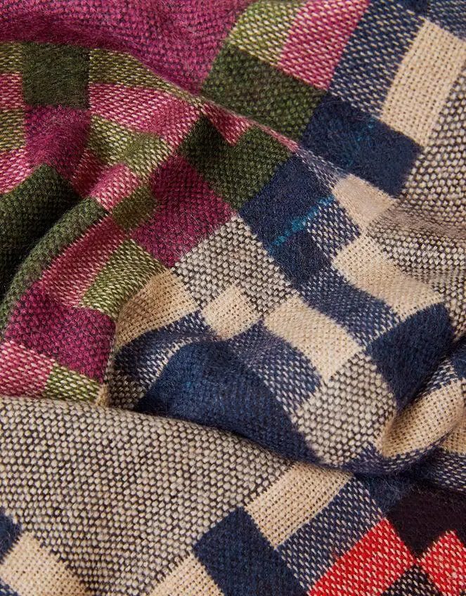 Geometric Woven Blanket Scarf
