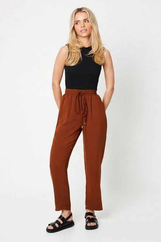 Petite Textured Slim Leg Jogger