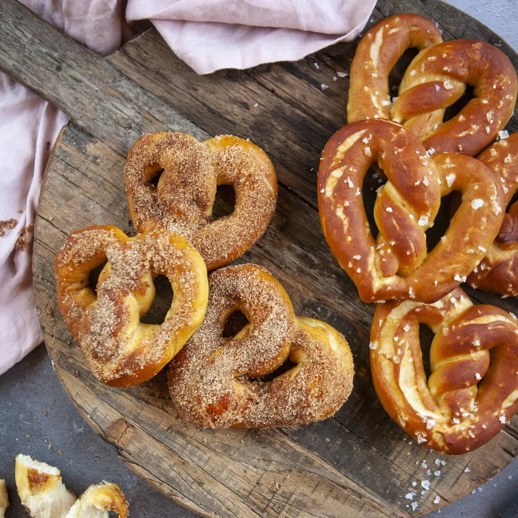 Sweet Or Savoury Pretzel Baking Kit