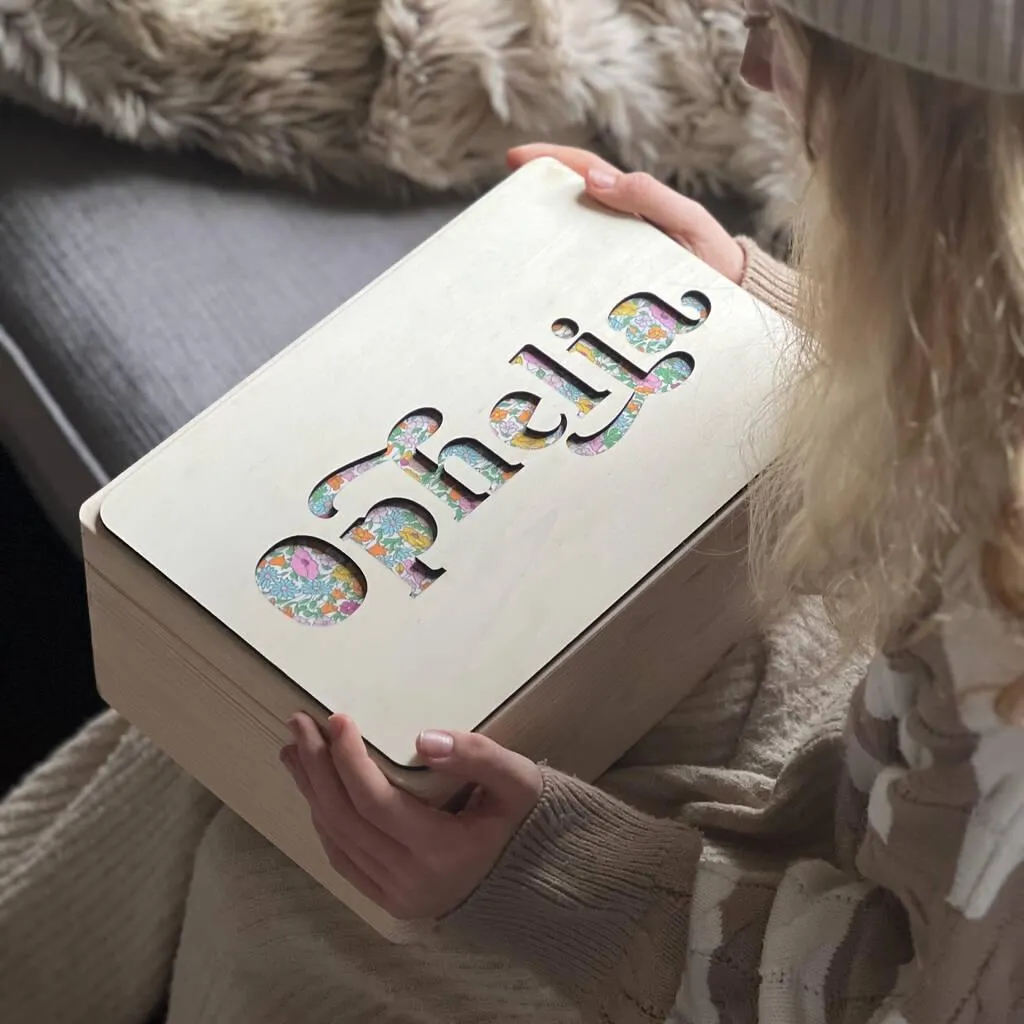 Fabric Name Peekaboo Memory Box