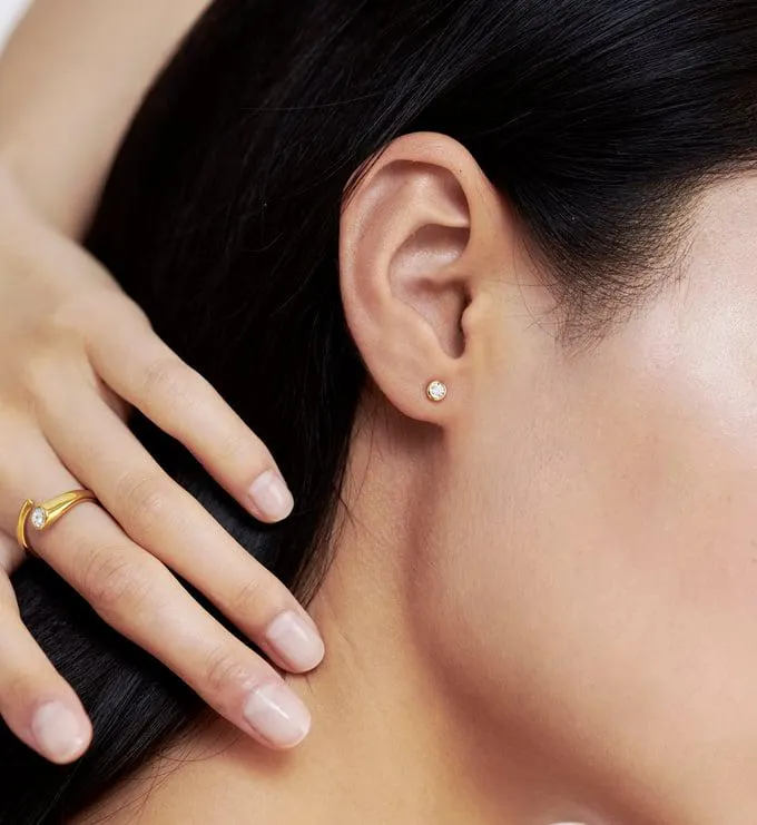 Diamond Essential Small Stud Earrings