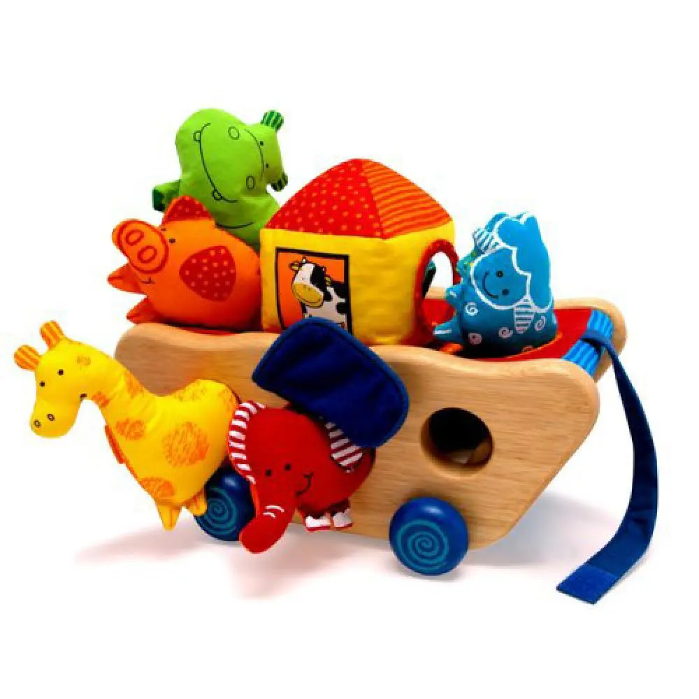 * I'm Toy Noah Wooden Activity Ark Pull Along