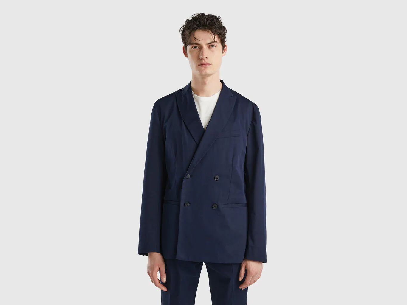 Double-breasted lightweight blazer