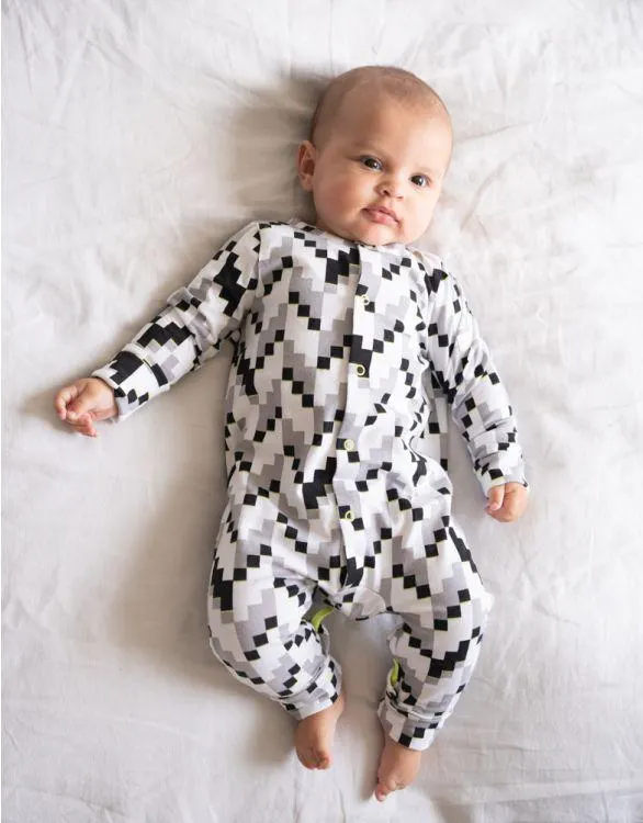 Easy Zip Organic Cotton Sleepsuit & Bib Set