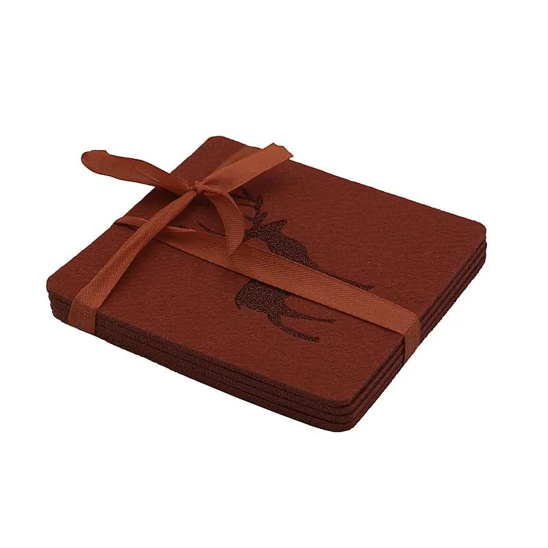 Set of 4 Felt Deer Print Placements (Size 29x22 Cm) & 4 Matching Coasters (Size 10x10 Cm) - Red