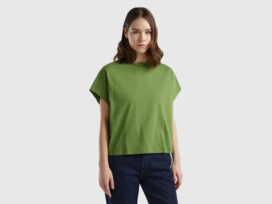 Kimono sleeve t-shirt