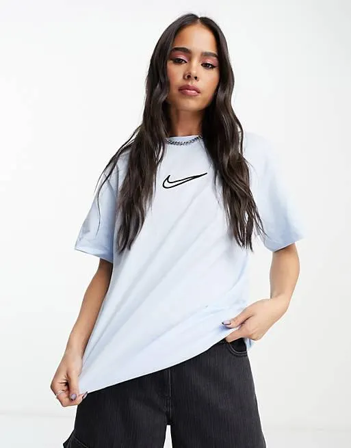 Nike Midi Swoosh t-shirt in celestine blue