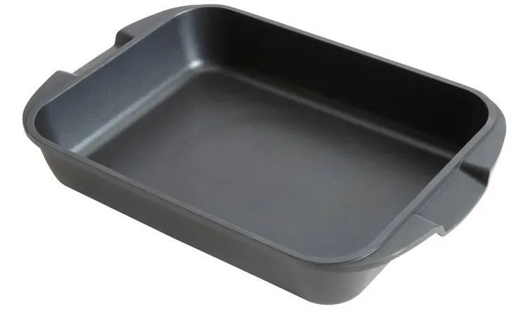 Habitat Non Stick Cast Aluminium Roasting Tin