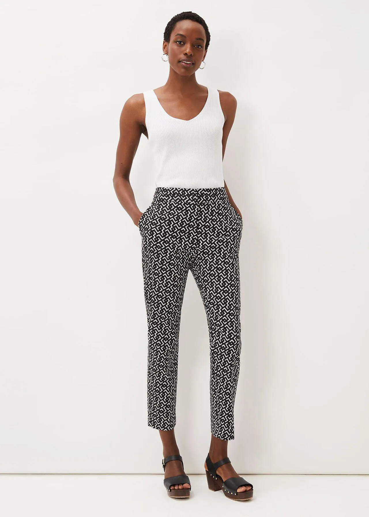 Mackenzie Geo Tapered Trouser