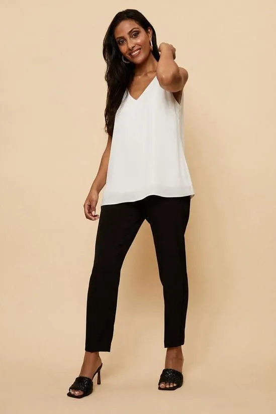 Petite Pull On Trousers