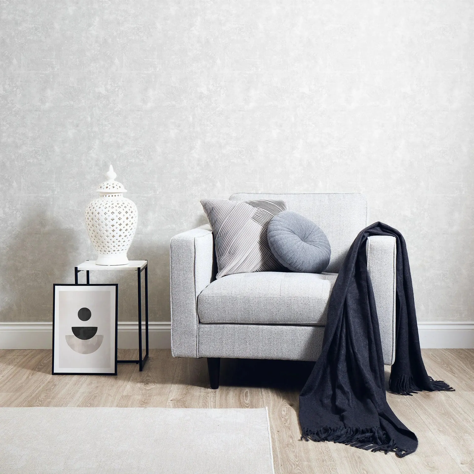 Geneva Metallic Wallpaper in Silver