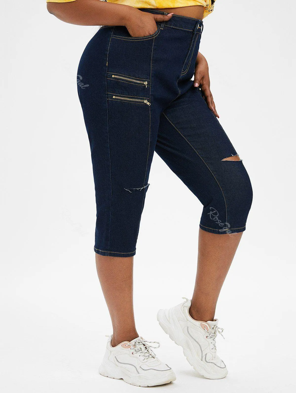 Zippered Front Distressed Cutout Plus Size & Curve Capri Jeans - 1x