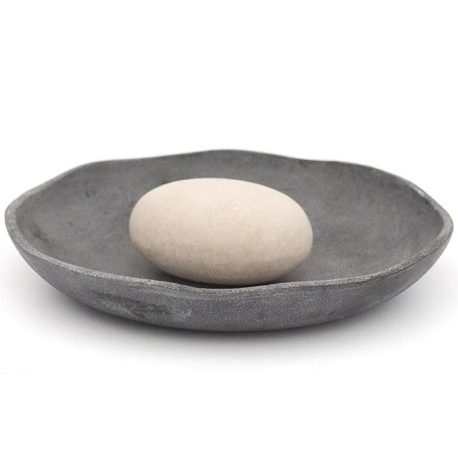 Pebble bird bath