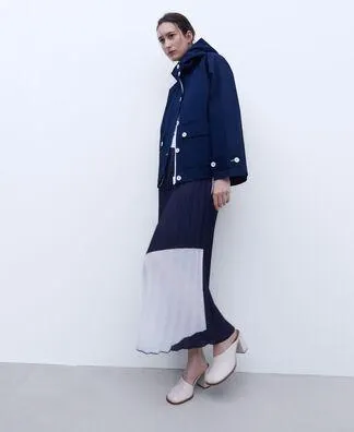 Soleil pleated long skirt