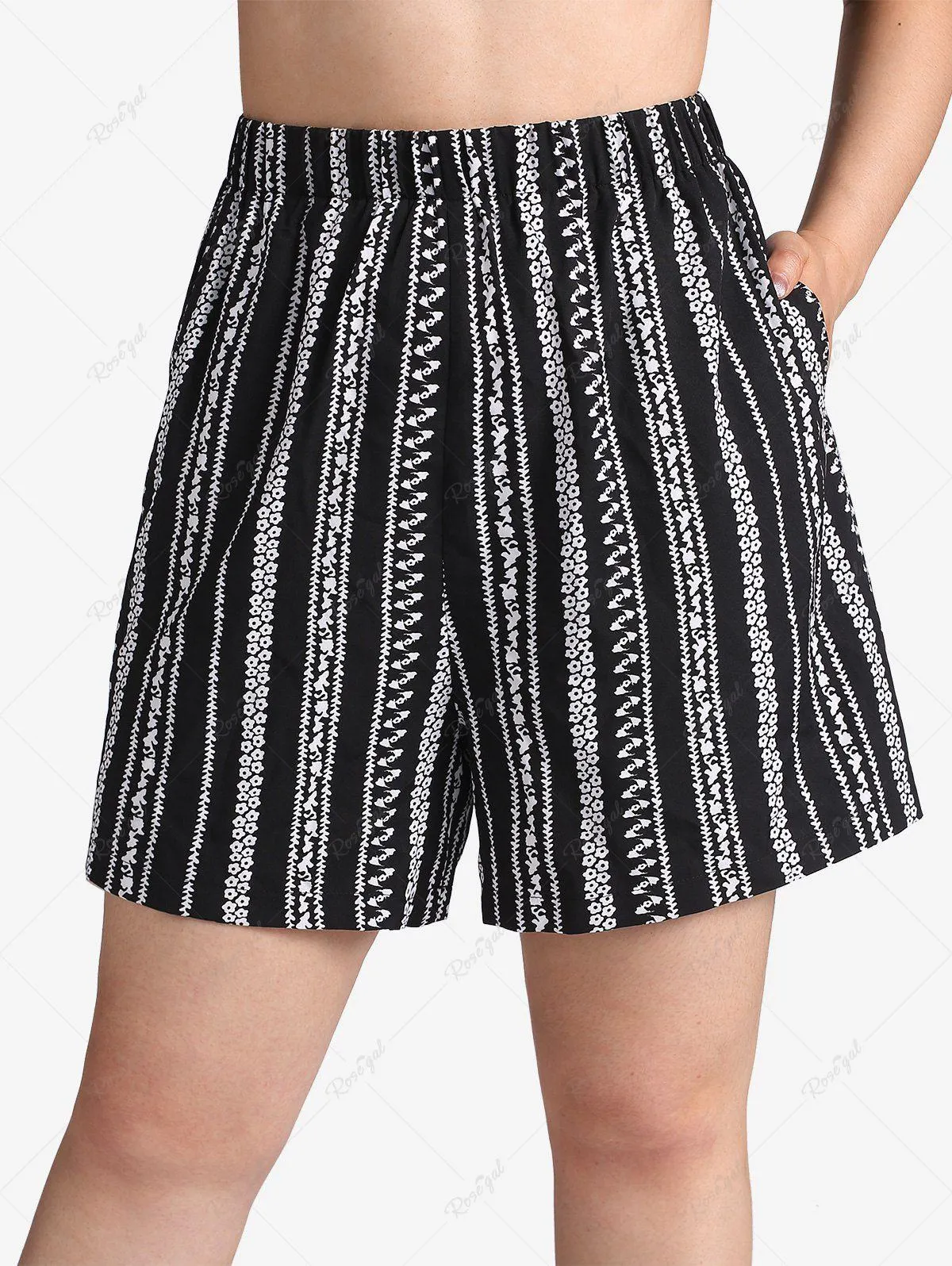 Plus Size Ethnic Figure Print Pockets Shorts - 3x | Us 22-24