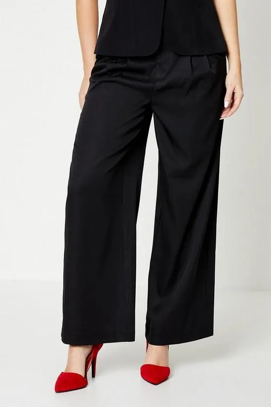 Double Pleat Straight Leg Trouser