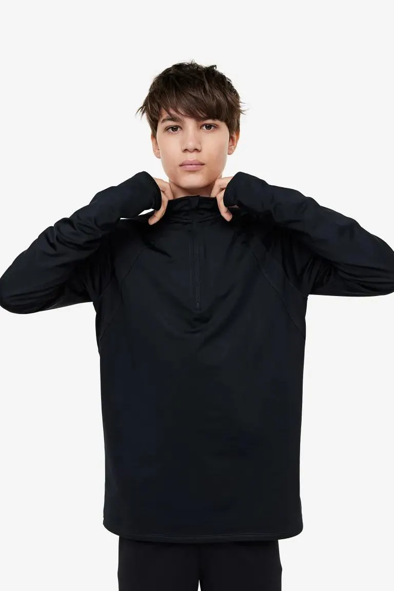 Warm zip-top sports top