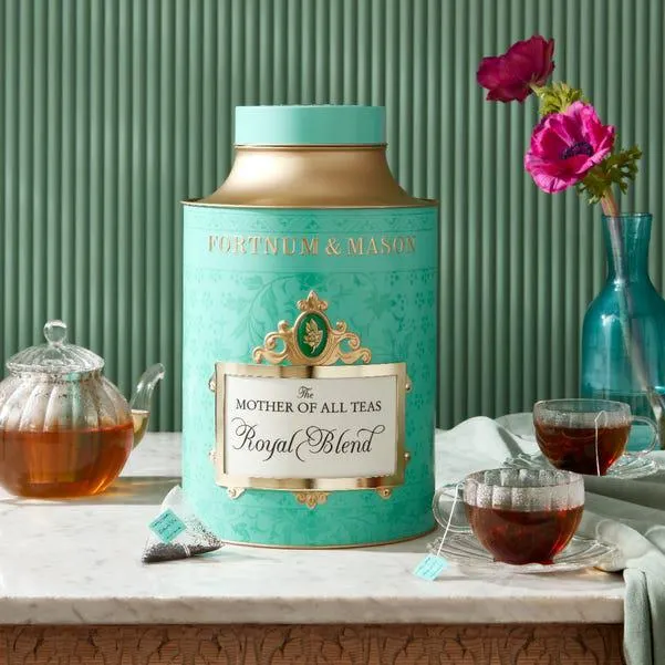 The Mother of All Tea Caddies, 400 Silky Tea Bags