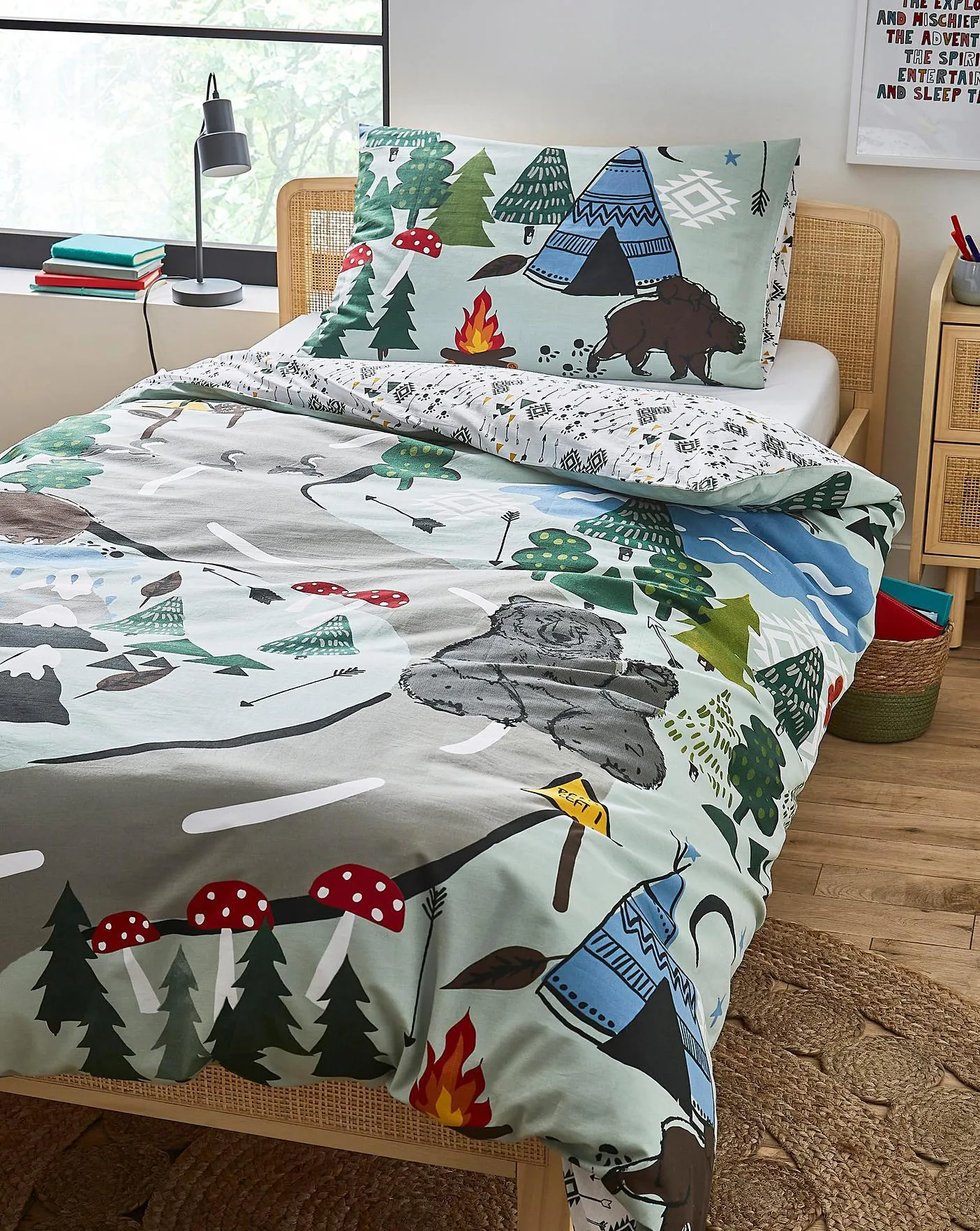 Bear Hunt Reversible Duvet Cover Set