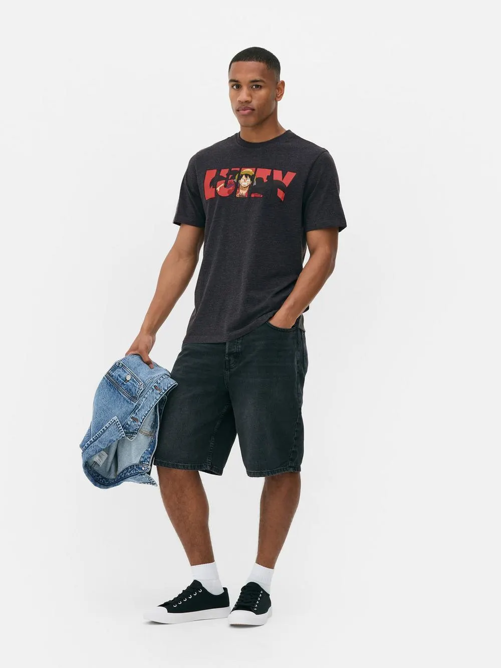 Camiseta con estampado de Luffy de One Piece