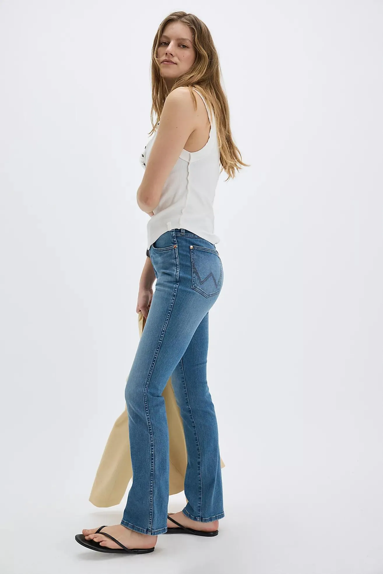 Wrangler x Lainey Wilson Boot Hugger Jeans