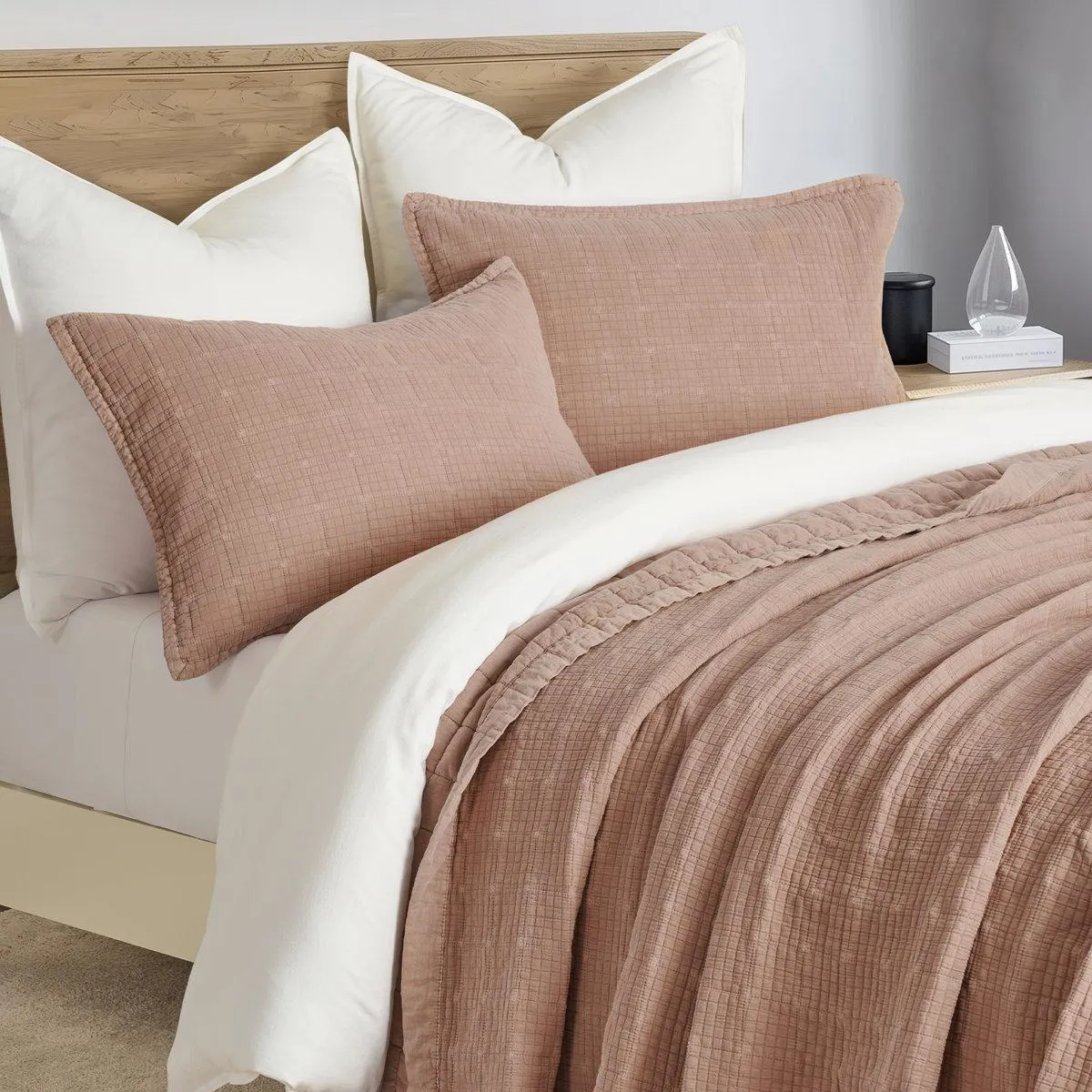 Stonewashed Crinkle Cotton Box Stitch Quilt Set