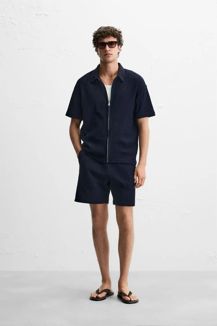 OPEN WEAVE TEXTURED SHORTS