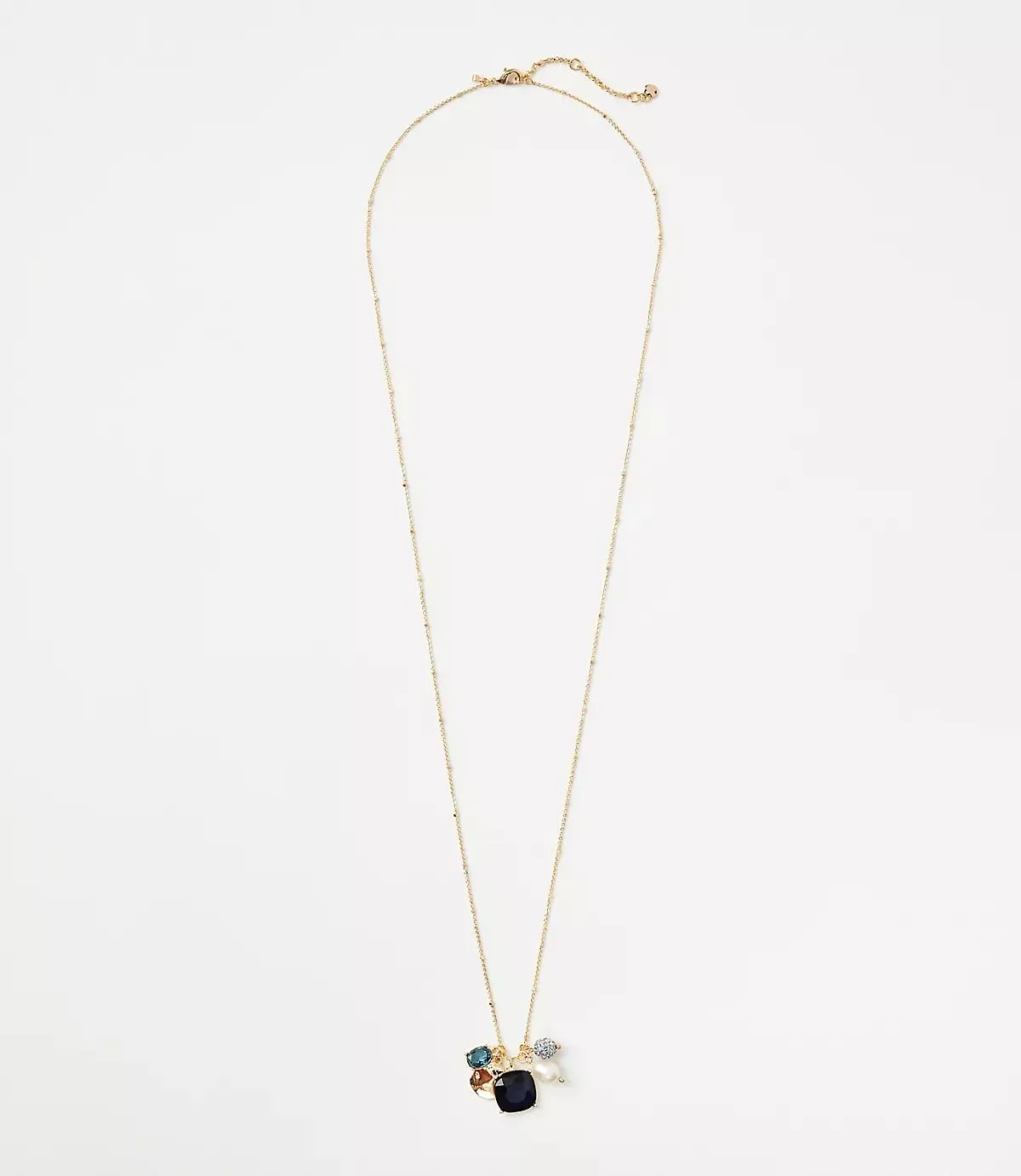 Pearlized Cluster Pendant Necklace