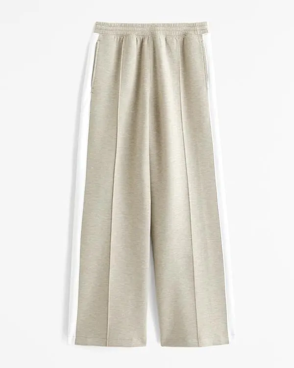 YPB neoKNIT Wide Leg Sweatpant