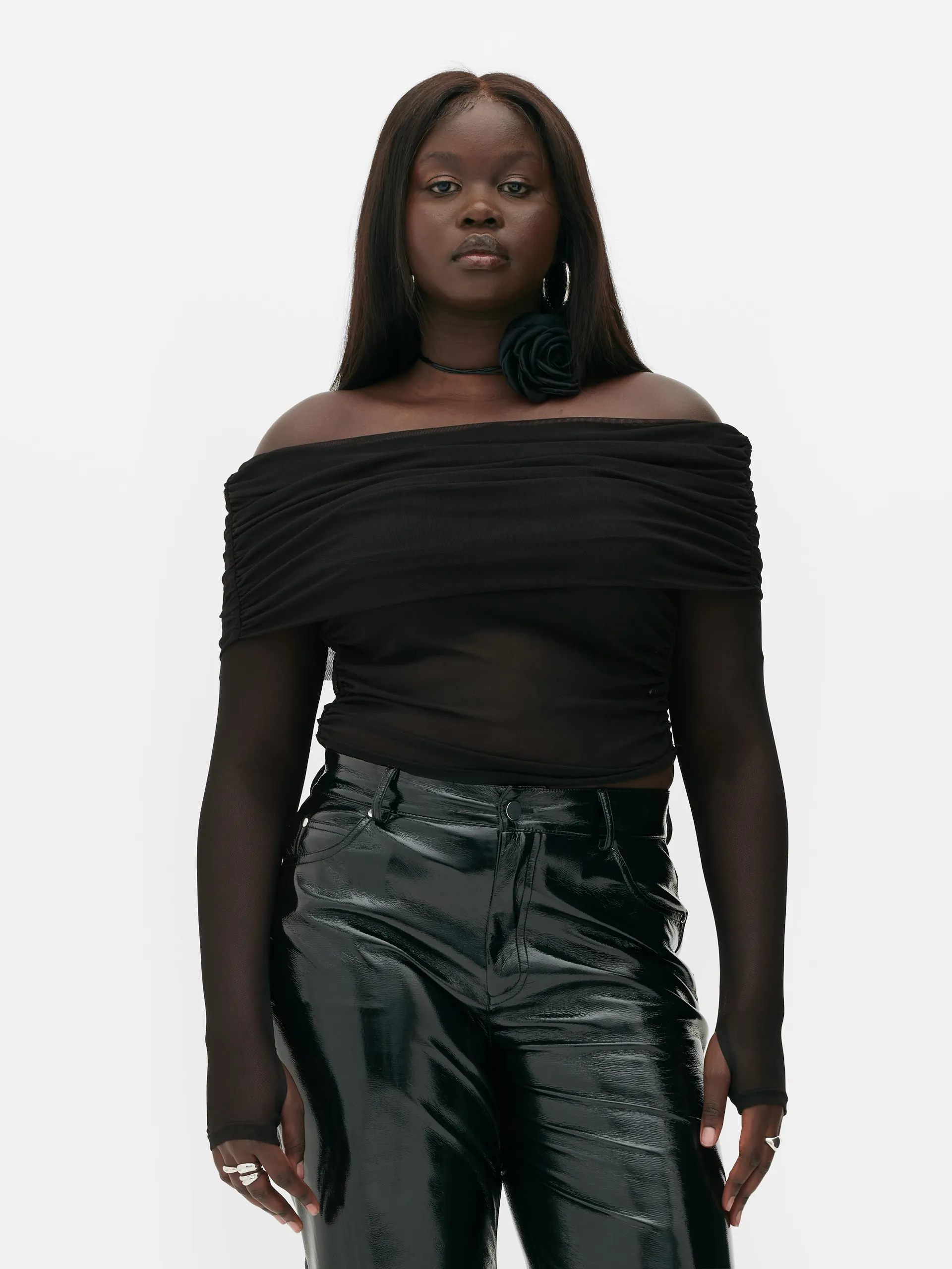 Maglia con spalle scoperte in rete Rita Ora