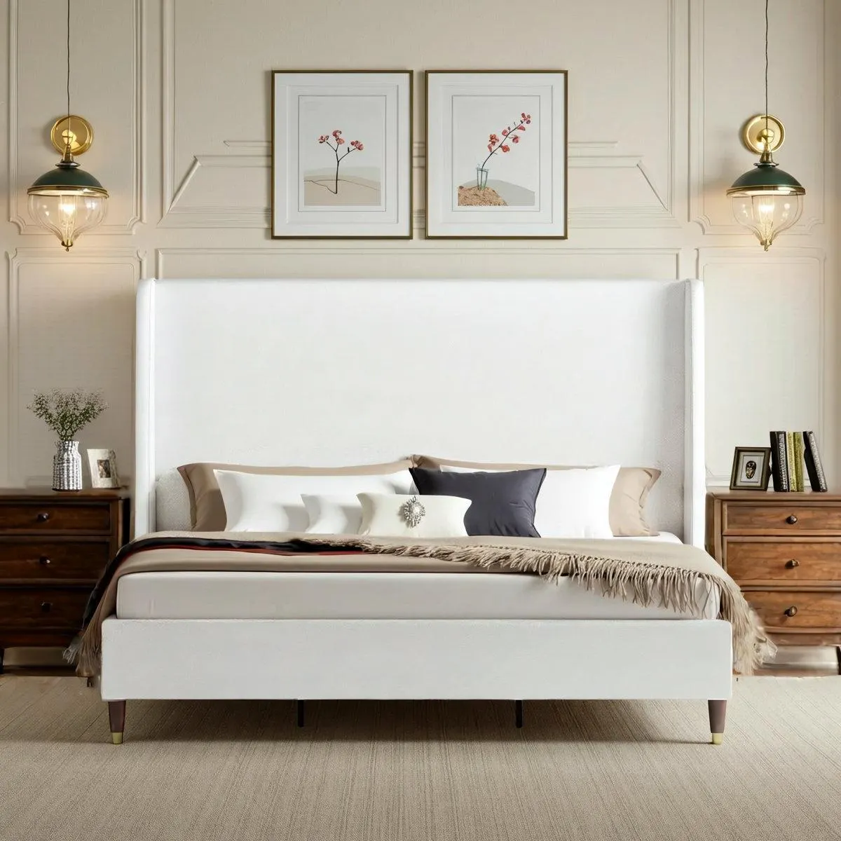 Belo Upholstered Platform Bed